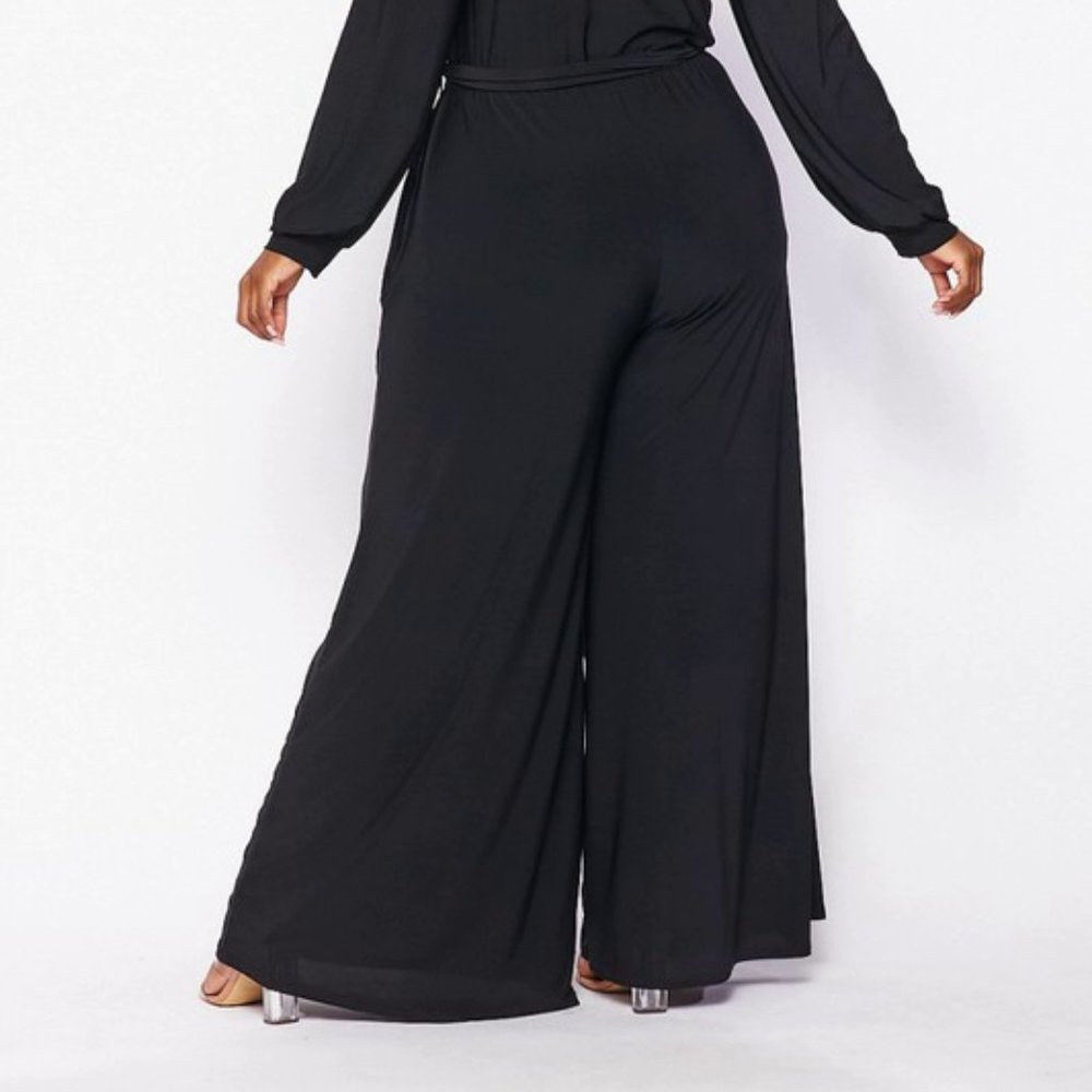 Gorgeous Jumpsuit Plus size In Black - Picture 5 of 6
